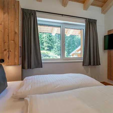 Alpinchique 3 Mountain Holiday home