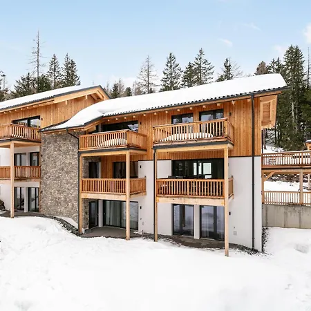 Alpinchique 3 Mountain